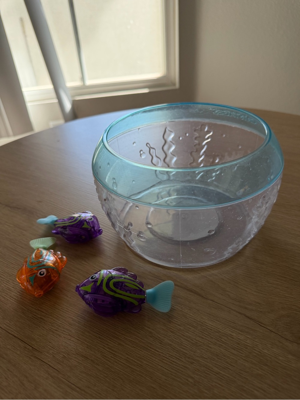 CATSTAGES MEOW-SMERIZING FISH BOWL WITH SWIMMING FISH
